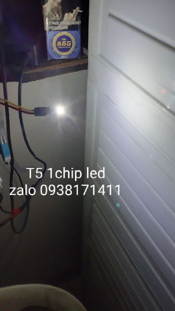 02 bóng led T5 1chip cho ex sirius vision wave nhỏ các xe máy