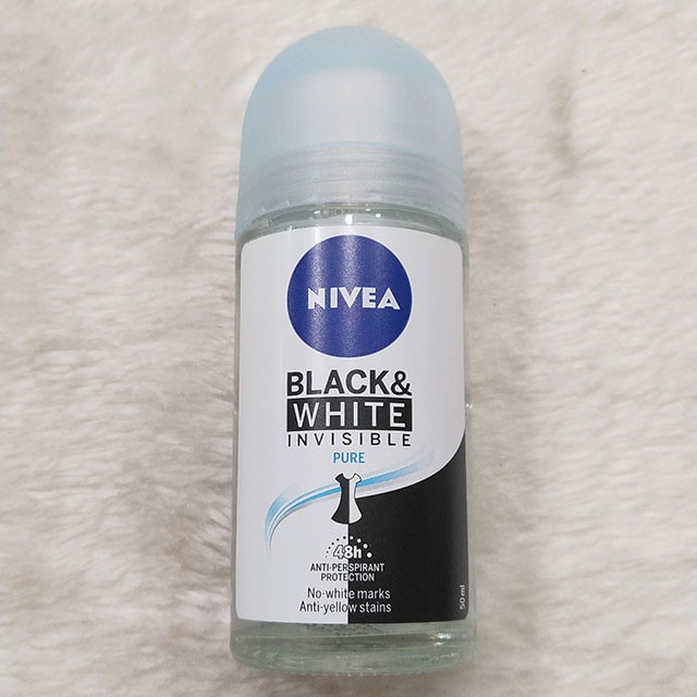 Lăn khử mùi Nivea Invisible For Black & White nữ 50ml