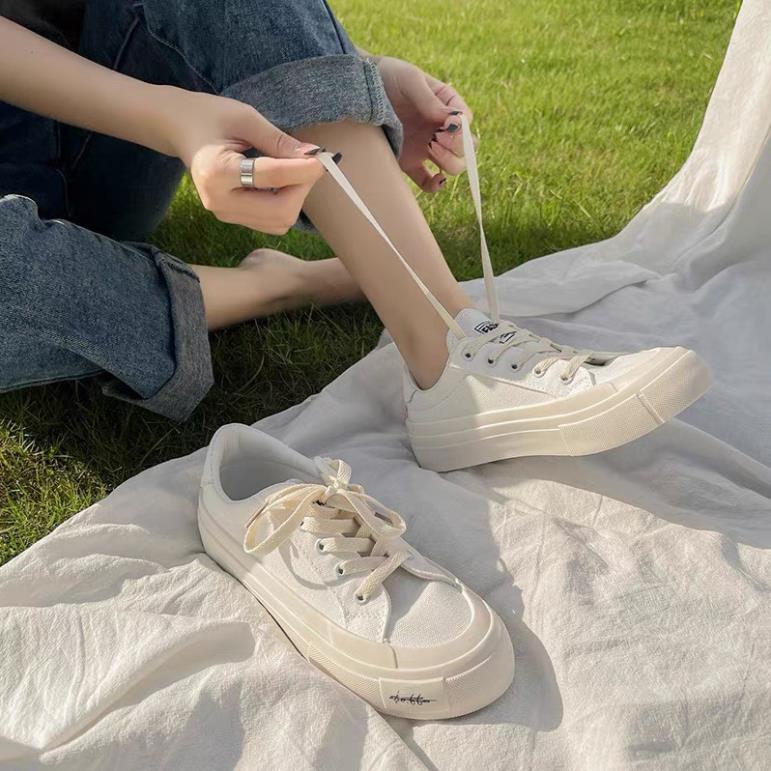 Giày thể thao nữ cổ thấp đế bánh mì chữ ký  kiểu dáng basic phong cách  ulzzang hàn quốc 2021 | WebRaoVat - webraovat.net.vn