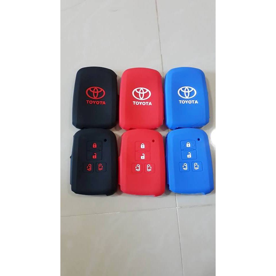 Silicone dày Toyota Sienta -- Gửi bởi kerry --