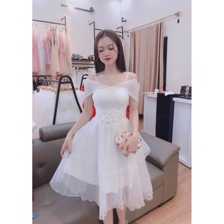 Đầm lưới tầng xòe bẹt vai