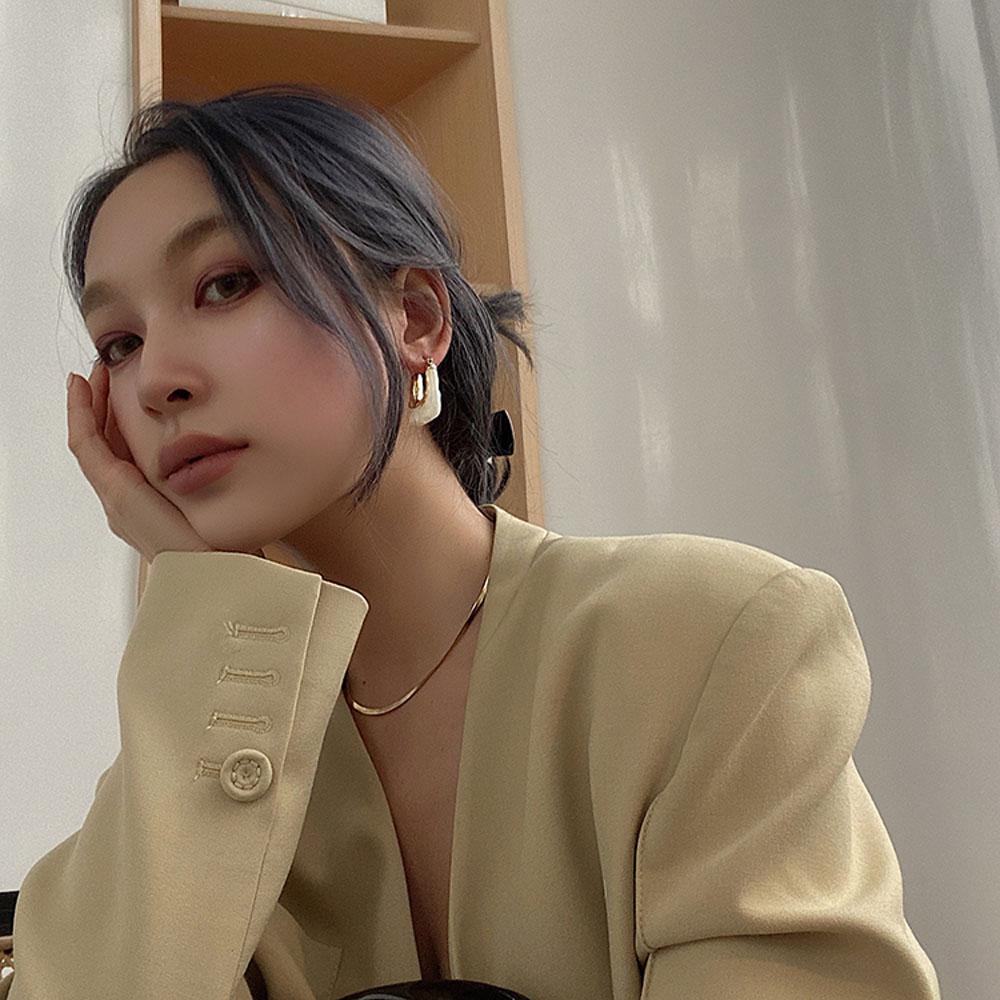 Khuyên Tai Dạng Búa Vuông Trong Suốt Đơn Giản Cho Nữ