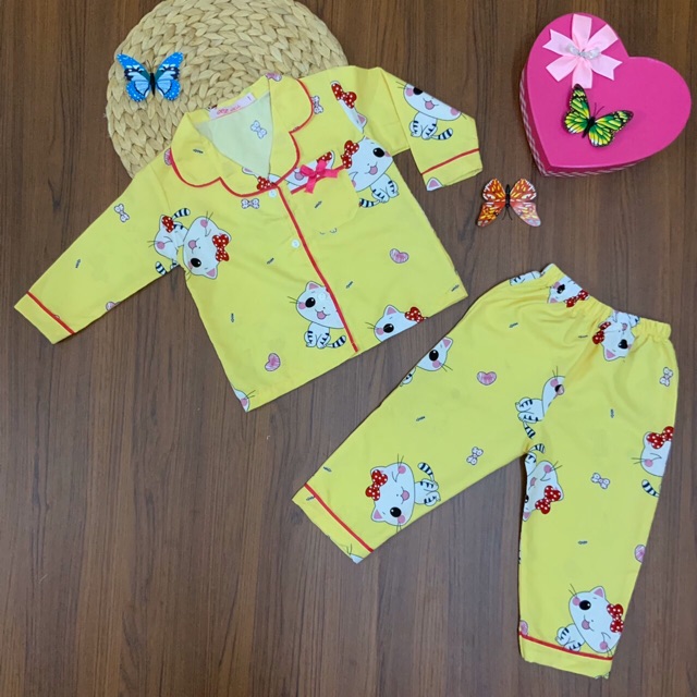 Bộ Pijama Kate thái dài tay họa tiết xinh xắn cho bé gái (12-32kg)