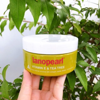 Sữa rửa mặt tinh chất vitamin E và trà xanh Lanopearl 250ml