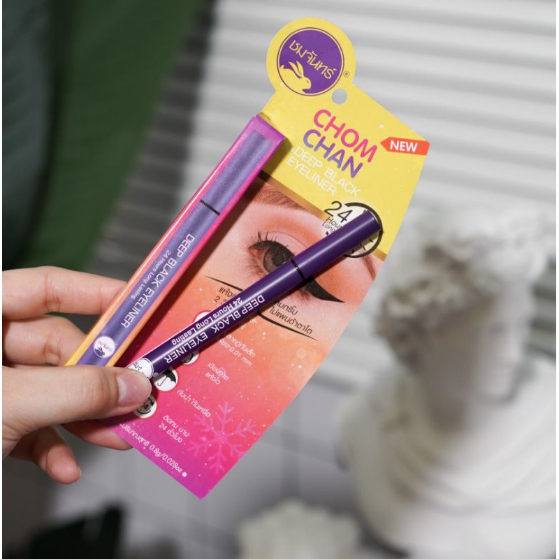 CHOM CHAN DEEP BLACK EYELINER ( Bút kẻ mắt siêu mảnh chống nước )