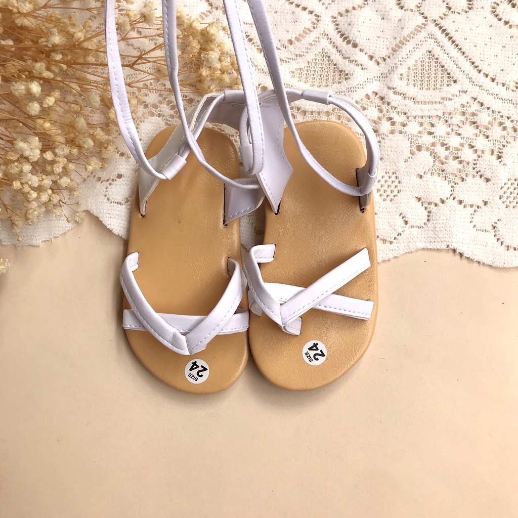 Sandal Chiến Binh Buộc Dây Đi Biển Cho Bé Gái 1-4 tuổi KB100