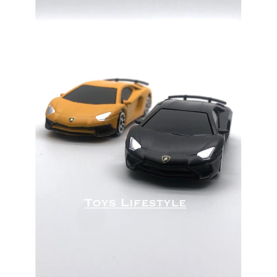 Mô Hình Xe Hơi Lamborghini Aventador Sv Coupe Tỉ Lệ 1: 64 Đen