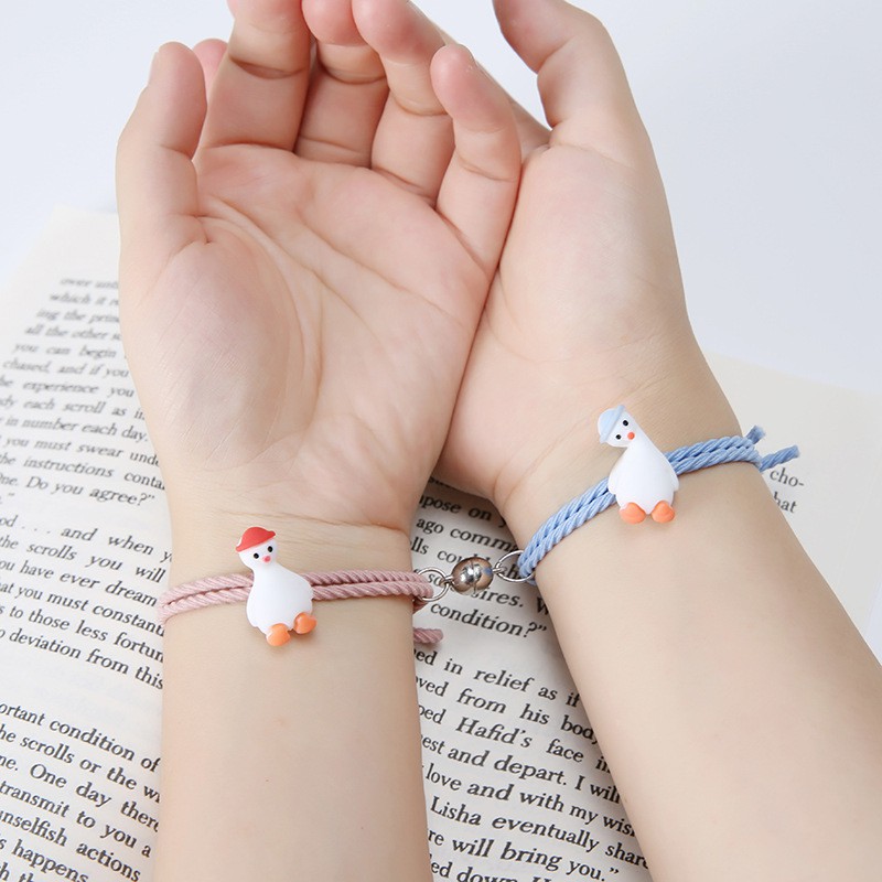 Vòng Tay Nam Châm Hoạt Hình Dễ Thương Cho Cặp Đôi