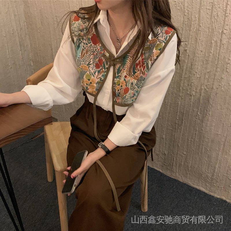 Áo Khoác Cardigan Không Tay Thêu Họa Tiết Hoa Phong Cách Hàn Quốc Cổ Điển Thời Trang Mùa Thu Cho Nữ
