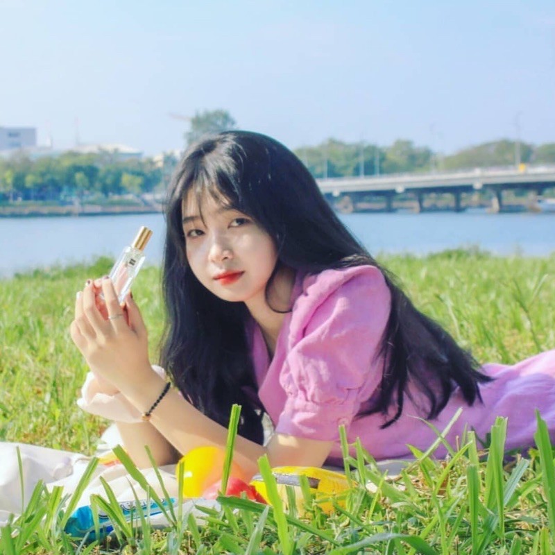 [Mã SKAMLTS7 giảm 0.1 đơn 150000] 𝐕𝐀𝐋𝐄𝐍𝐓𝐈𝐍𝐎 Nước hoa mini 20ml dịu nhẹ đi học | Thế Giới Skin Care