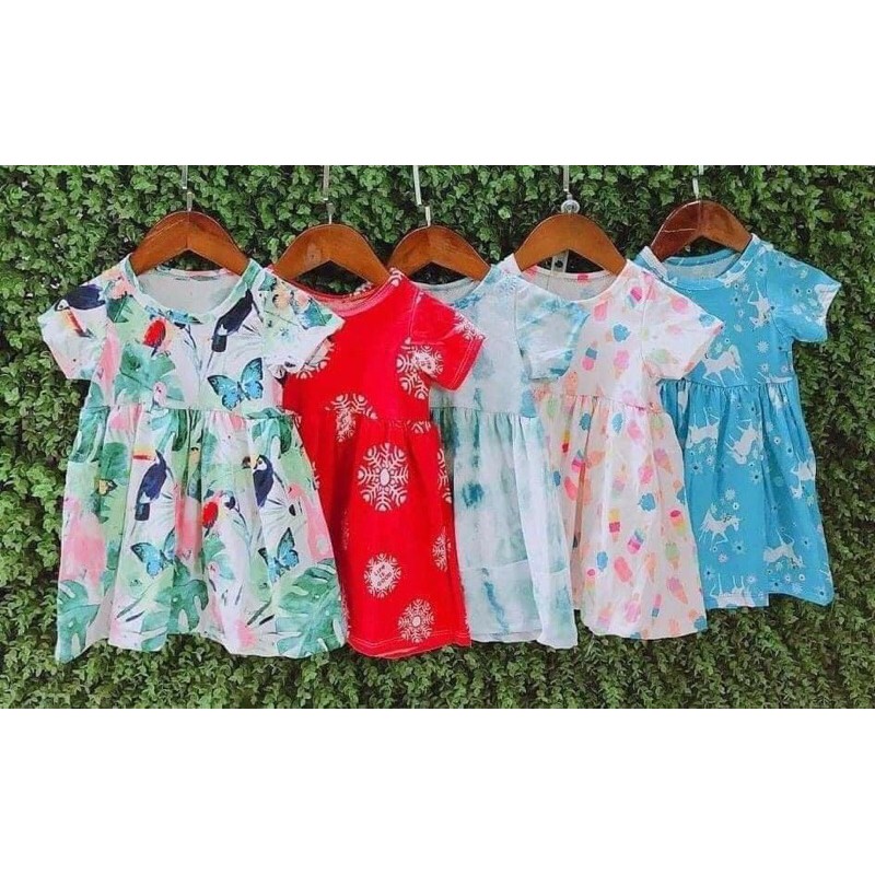 Váy cọc tay bé gái