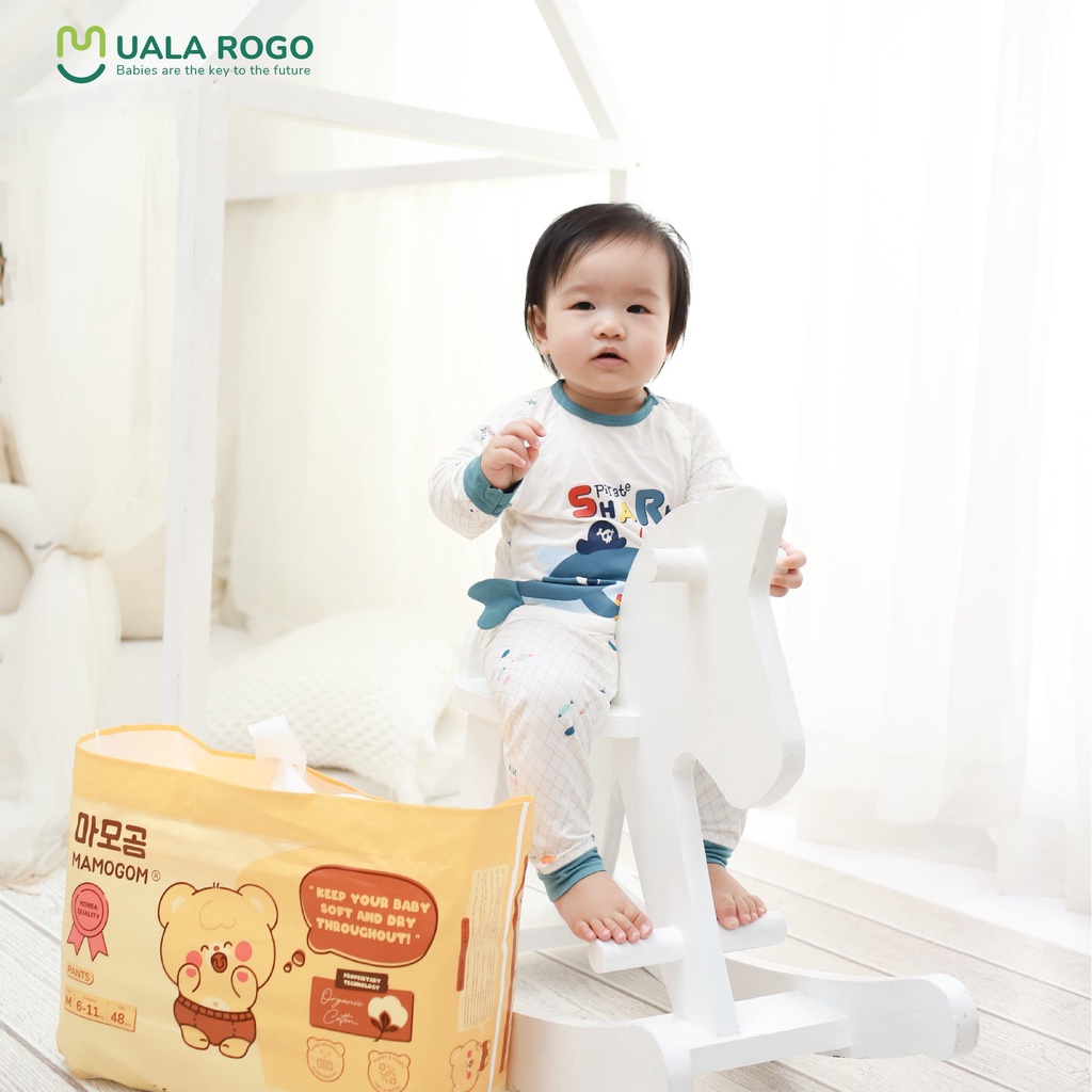 Bộ Uala Rogo Bamboo dài tay cá voi lòi đui caro cài vai bộ ngủ cao cấp mềm mịn thấm hút tốt cho bé trai bé gái 2046