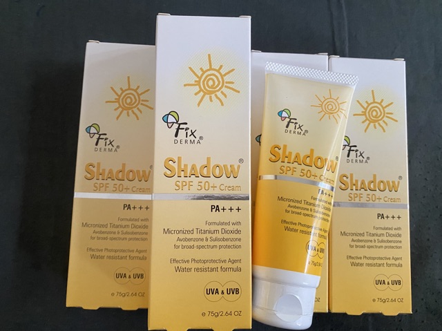 [Tặng kèm sữa tắm IA Tây Ban Nha 750ml] - HSD 2023 Kem chống nắng Fix Derma SPF 50+ 75g