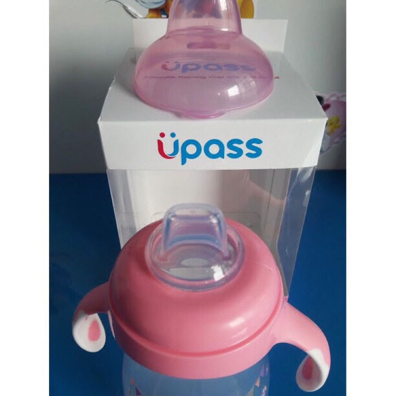 Bình tập uống Upass đầu hút mềm có tay cầm 250ml