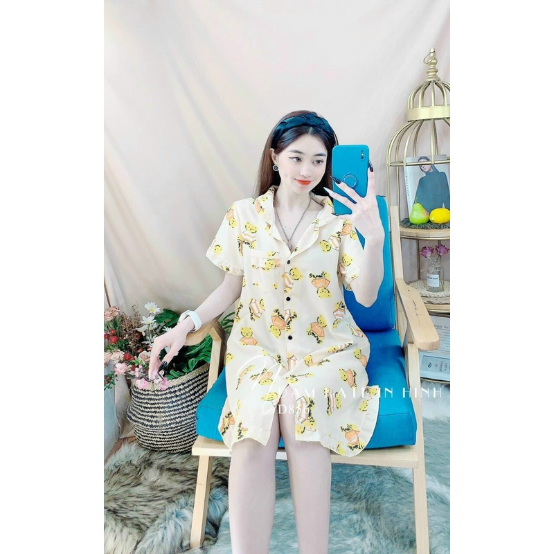 Váy Đầm Nữ-Đầm nữ kiểu dáng sơ mi vải LỤA HÀN in hình gấu siêu xinh Freesize dưới 58kg