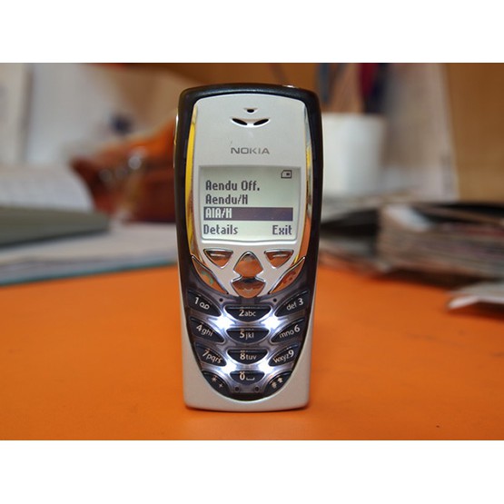 Điện  thoại Nokia 8310 chính hãng