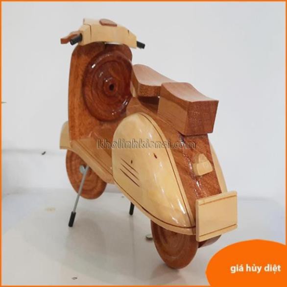 Mô hình thuyền buồm - Moto thùng- xe vespa gỗ cho phòng khách