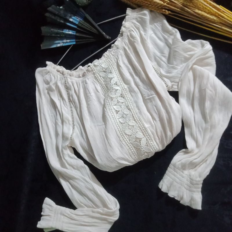 thanh lý áo kiểu trắng thêu