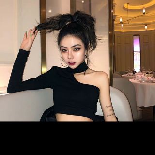 [ORDER+ẢNH THẬT] Áo croptop khoét vai màu đen ôm body cách điệu Ulzzang siêu chất 😍