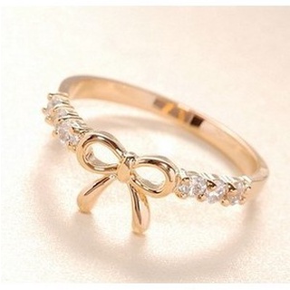 Simple bow diamond ring