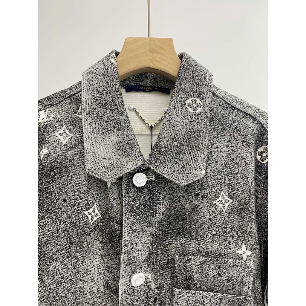 ⚡️[Mirror Quality] - Áo Khoác Luon Vuituoi 2020 Graidient Monogram Spray Grey/White Denim Jacket, Áo sơ mi LV