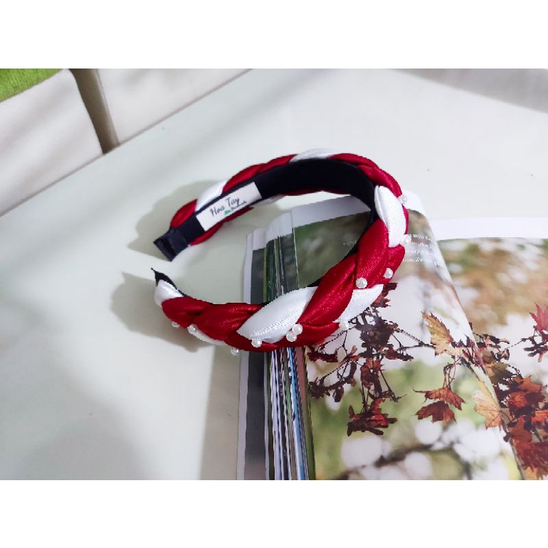 [Mẫu theo yêu cầu] Cài tóc tết - Bờm tóc tết lụa satin phối 2 màu đính hạt trai nhân tạo Hoatay