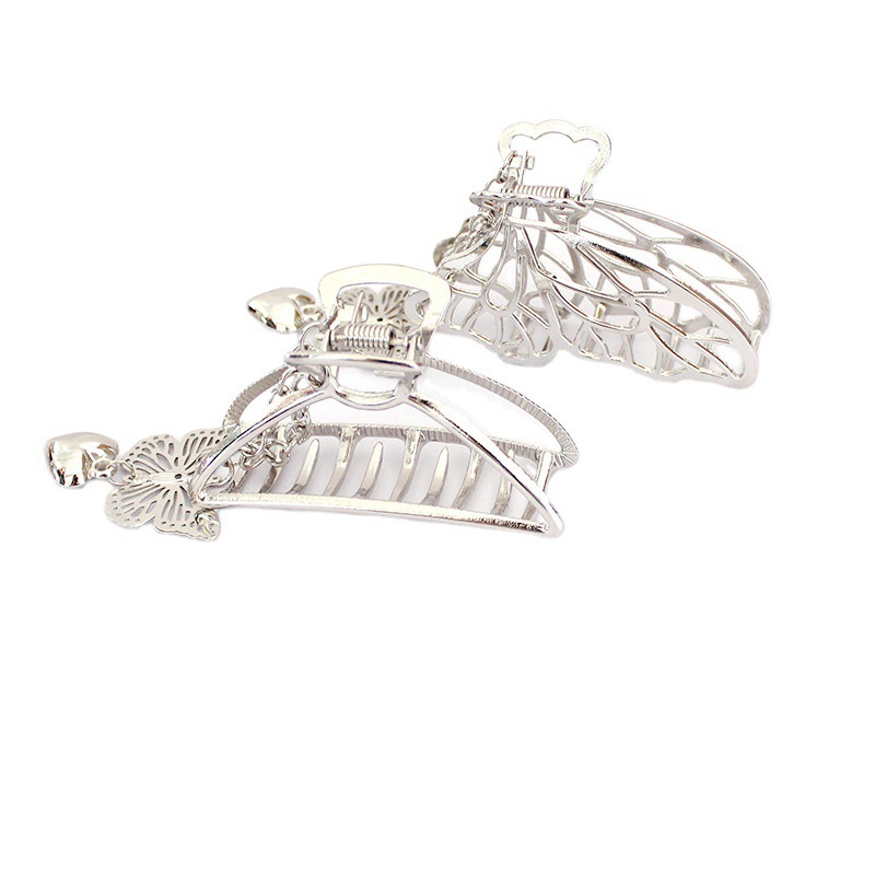 Kẹp tóc phối bướm cá tính thời trang dành cho nữ