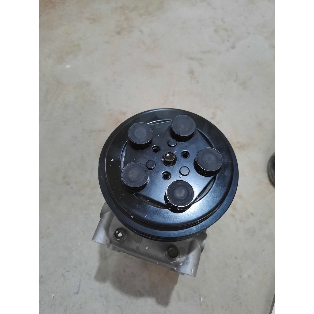 Sản phẩm gia đình làm: Lốc điều hòa XK1102 lắp xe khách DKS32 bích thân
