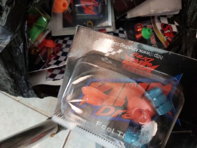 Cao su và chân van các màu