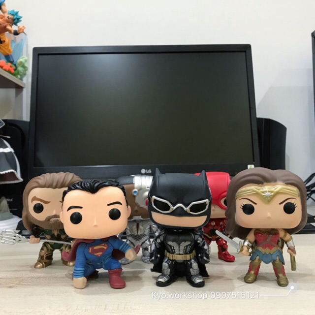 Mô hình Funko Justice League War