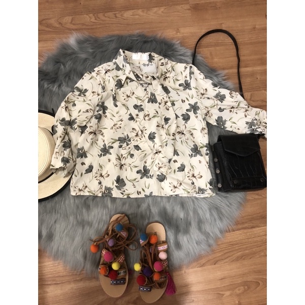 2hand áo sơ mi cổ nơ hoa