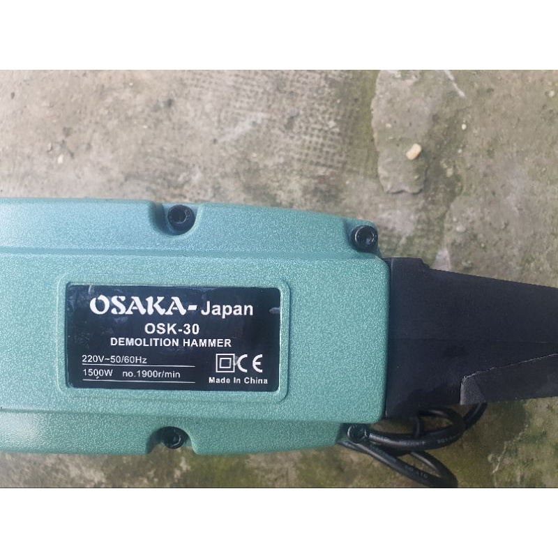 Máy Đục Bê Tông 30 Ly OSAKA OSK-30 - Tặng Kèm 2 Mũi Đục Nhọn Dẹp