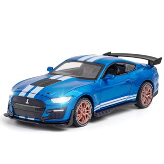 Xe mô hình kim loại Ford Mustang Shelby GT500 kịch độc tỷ lệ 1:32