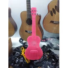 Đàn Ukulele Màu Hồng Trong Suổt