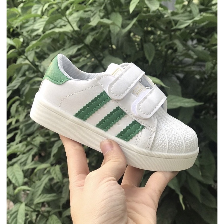 Giầy thể thao QCCC full box cho bé trai và bé gái Ba sọc Babybees 001 (sz21-sz36) bé đi êm chân có quai dán tiện lợi