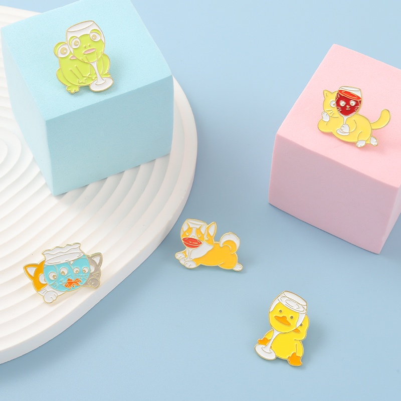 Ghim Cài Áo Hình Động Vật Hoạt Hình Đáng Yêu