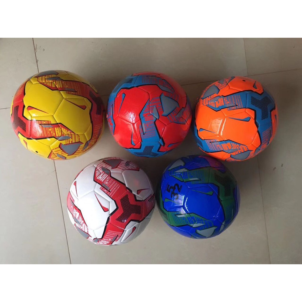 Quả bóng đá loại xịn