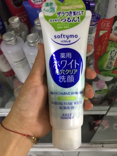 Sữa rửa mặt Kose Softymo Nhật Bản