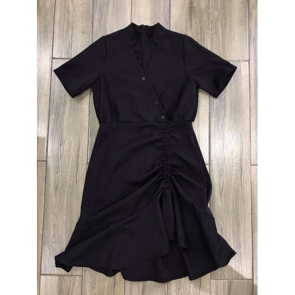 Đầm đen dây rút đi học🌷