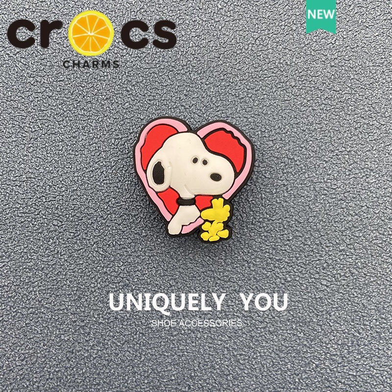 Móc Khóa Gắn Giày Crocs Hình Chú Chó Snoopy Dễ Thương DIY