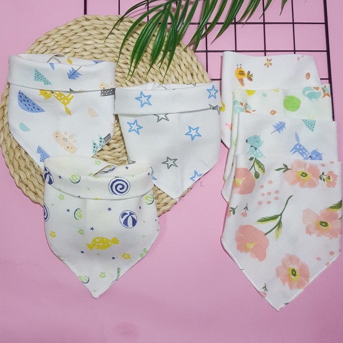 Khăn yếm xô sữa cho bé tam giác có cúc bấm hàng Việt Nam với trẻ sơ sinh đến 4 tuổi YEM01