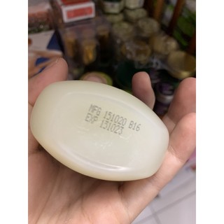 Sáp nẻ Vaseline