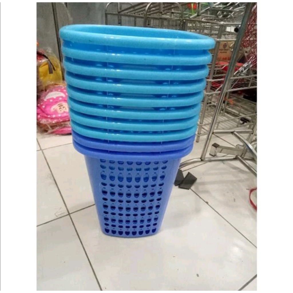 Sọt rác, giỏ đựng đồ có tay cầm Việt Nhật. Sọt bé: 28 x 28 x 27.5cm. Sọt trung: 41x41x44.5cm. Sọt lớn: 42x42x50cm