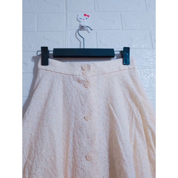 CHÂN VÁY XÔ NHẬT NÚT