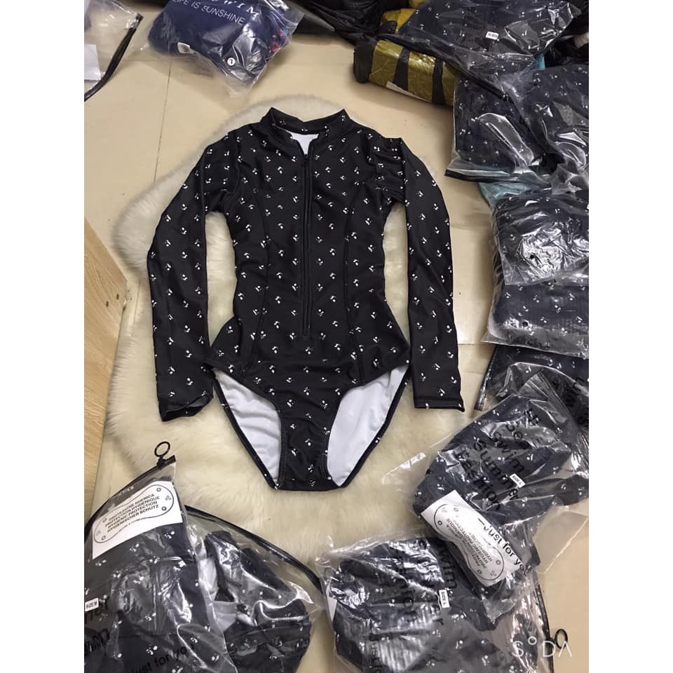 Đồ bơi_Bikini dài tay tôn dáng khoe eo thon hot 2021 | BigBuy360 - bigbuy360.vn