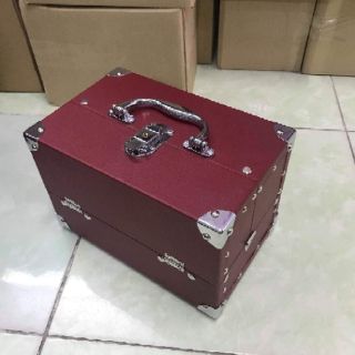 Hộp đựng đồ trang điểm cá nhân