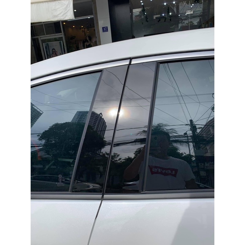 Dán trụ b bóng Mazda 3 2020, Civic 2018