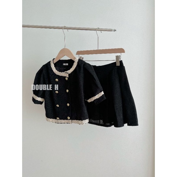 Set bộ nữ đen chất dạ tweed mỏng 2 lớp áo croptop viền ren kèm chân váy tennis xếp ly ulzzang có lót trong Hàn Quốc