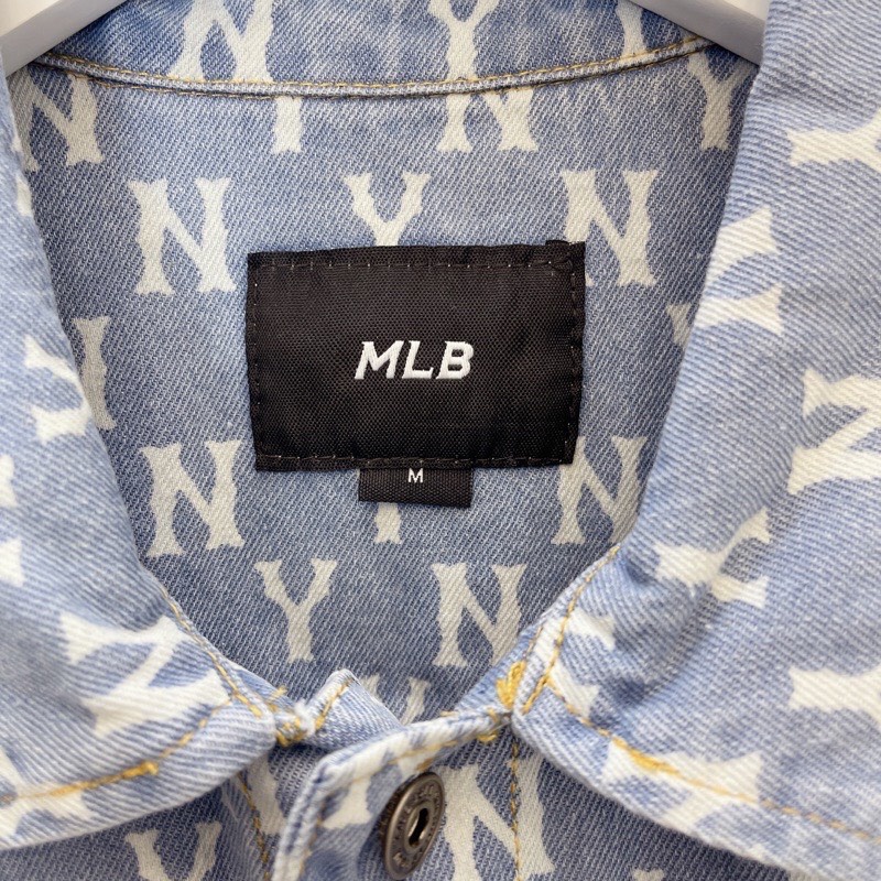 Áo Sơ Mi Jeans MLB Classic Monogram Denim Short Sleeve Shirt NY Yankees