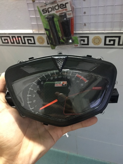 Đồng hồ uma racing 1:1 gắn cho Sirius, Exciter 2006 - 2010 và các dòng xe khác có thể chế bợ cổ.